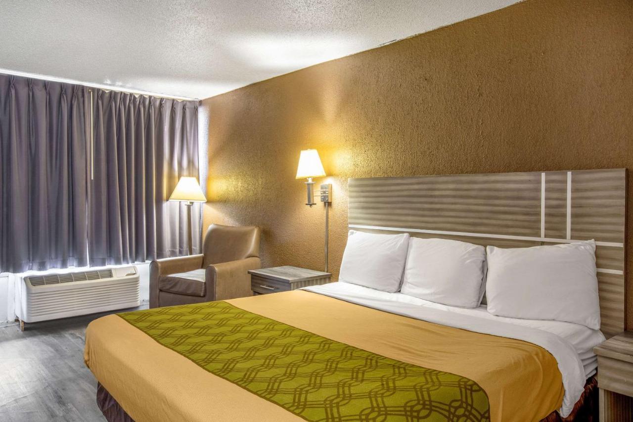 Econo Lodge Choice Hotels I 95 Savannah Gateway 24 Hour Fitness Center On Site Guest Laundry On Site Perkins Restaurant Georgetown Esterno foto