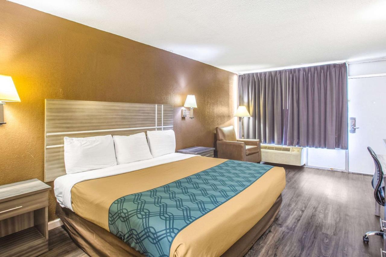Econo Lodge Choice Hotels I 95 Savannah Gateway 24 Hour Fitness Center On Site Guest Laundry On Site Perkins Restaurant Georgetown Esterno foto