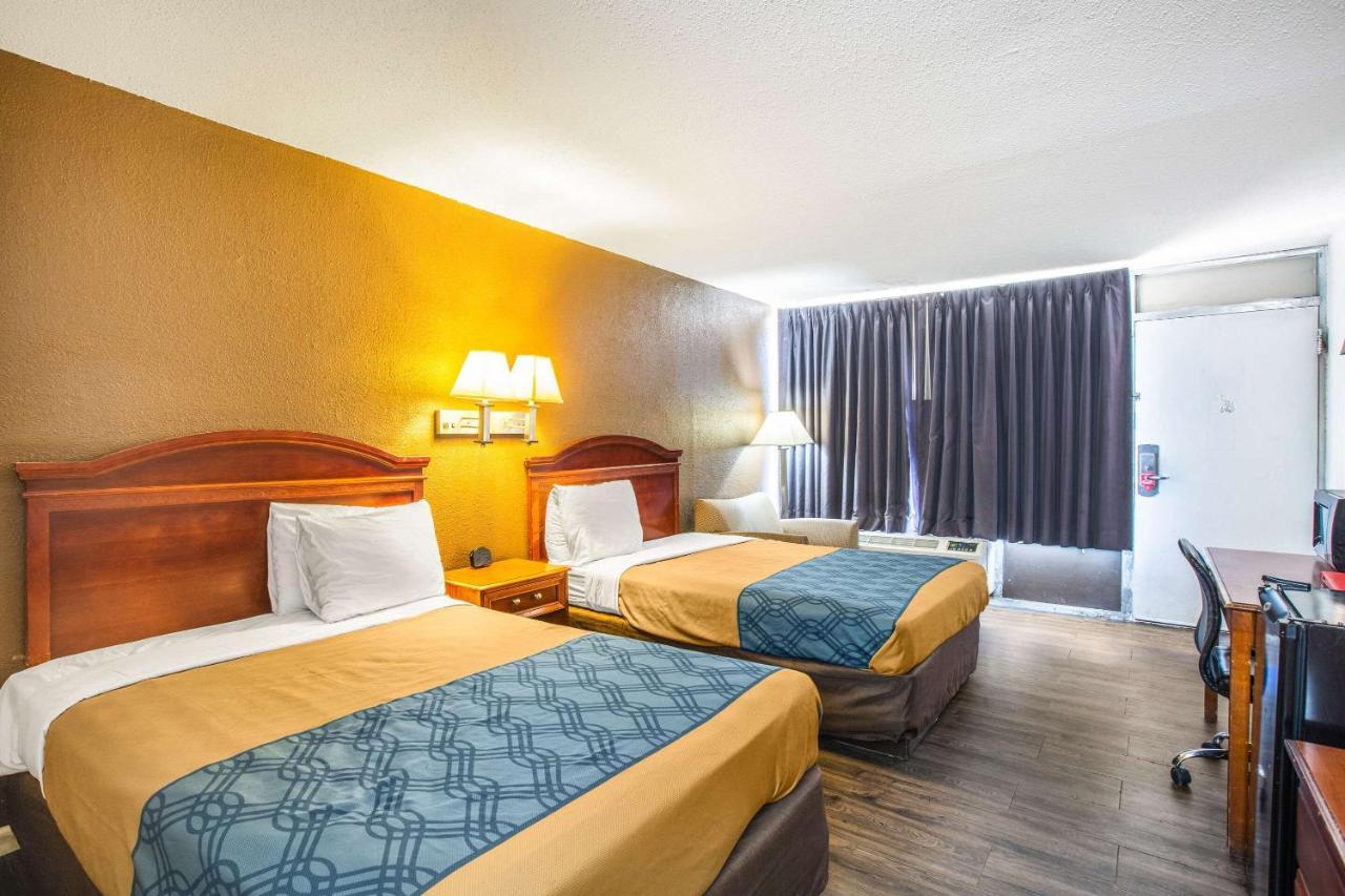 Econo Lodge Choice Hotels I 95 Savannah Gateway 24 Hour Fitness Center On Site Guest Laundry On Site Perkins Restaurant Georgetown Esterno foto