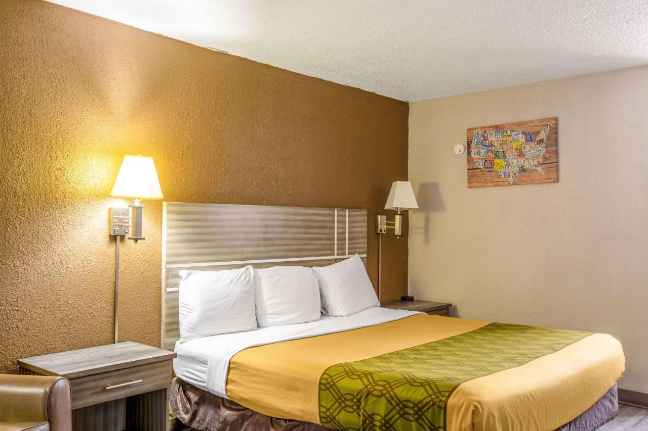 Econo Lodge Choice Hotels I 95 Savannah Gateway 24 Hour Fitness Center On Site Guest Laundry On Site Perkins Restaurant Georgetown Esterno foto