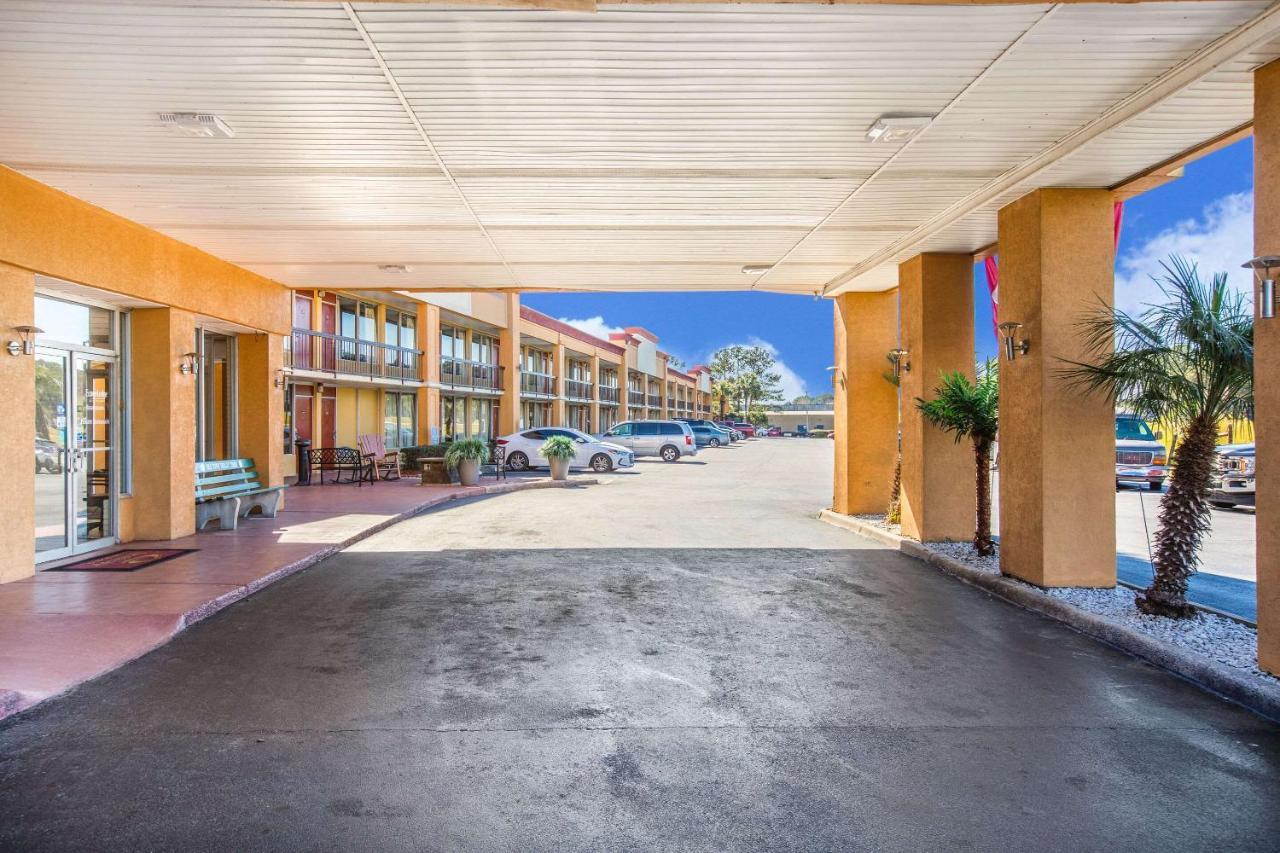 Econo Lodge Choice Hotels I 95 Savannah Gateway 24 Hour Fitness Center On Site Guest Laundry On Site Perkins Restaurant Georgetown Esterno foto