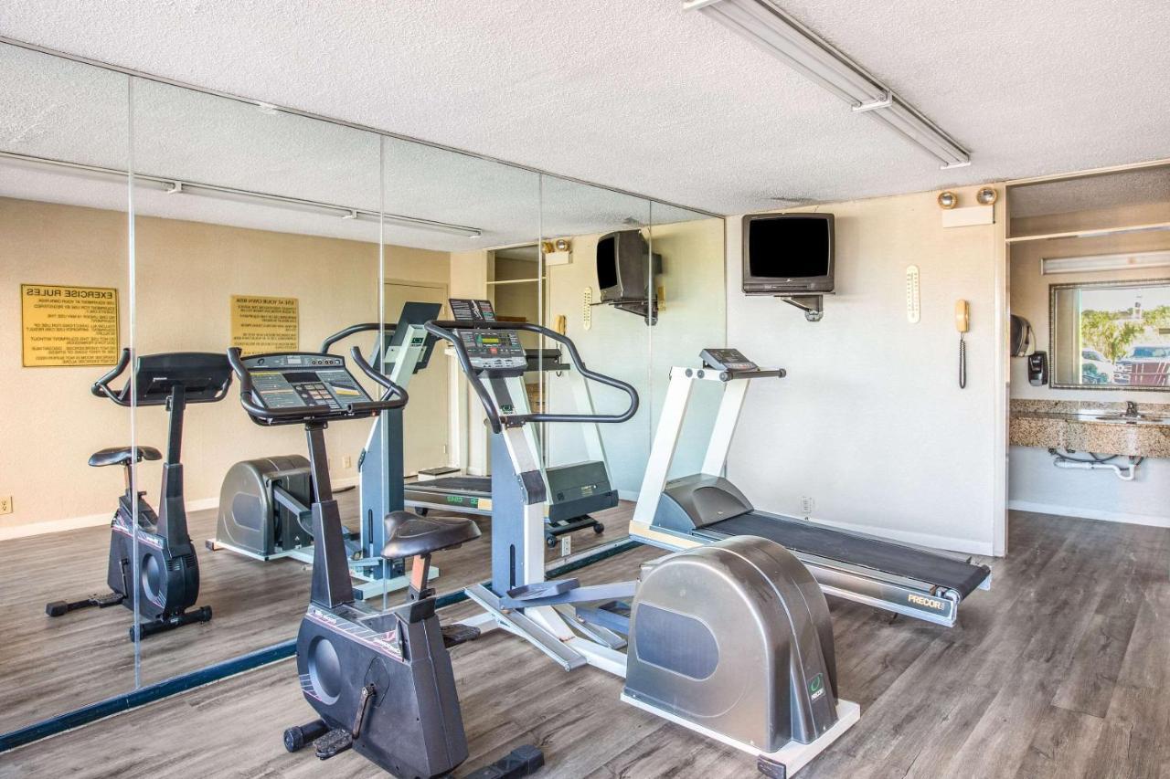 Econo Lodge Choice Hotels I 95 Savannah Gateway 24 Hour Fitness Center On Site Guest Laundry On Site Perkins Restaurant Georgetown Esterno foto